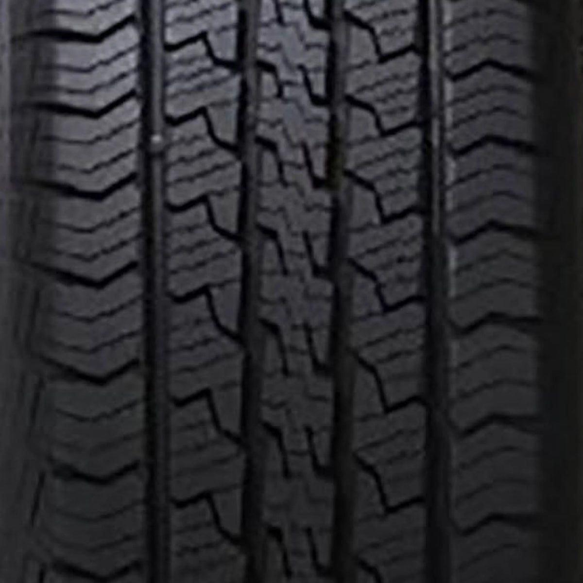 P265/65R18 112T Highway Tire U40880
