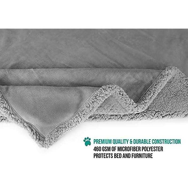 Waterproof Fleece Pet Blanket N684328