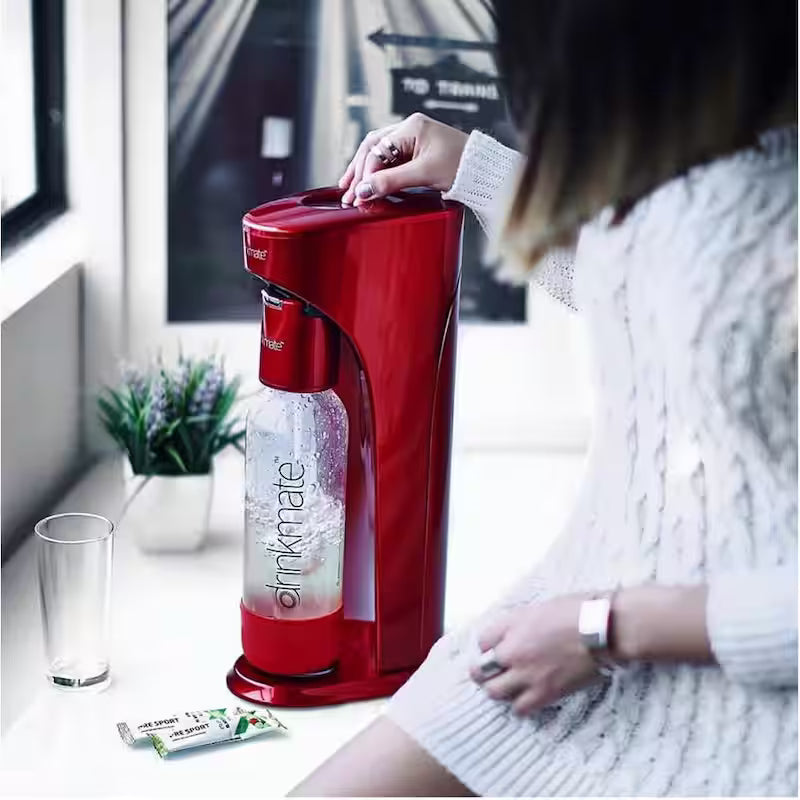 Red Sparkling Water and Soda Maker Machine with 60L CO2 Cartridge and 1L Bottle L82205