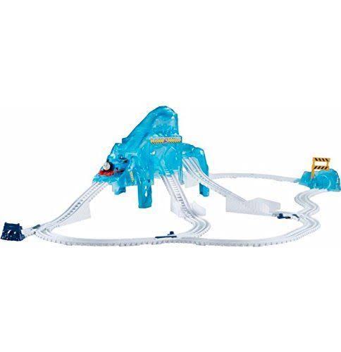 Icy Mountain Drift Toy Train Set E425340