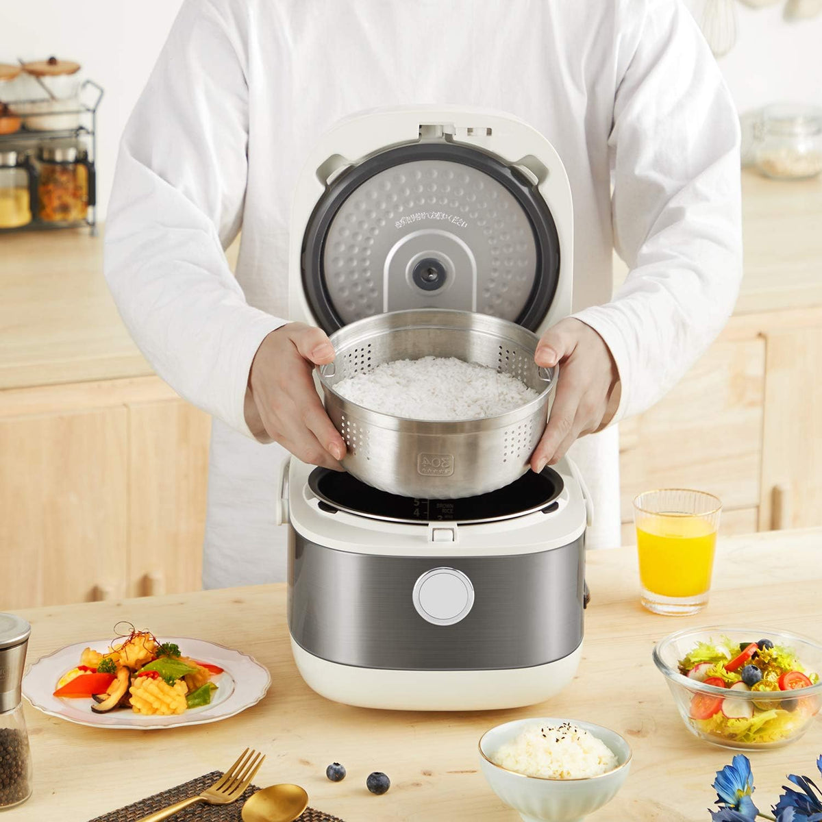 White 5.5 Cups Digital Multi-functional Rice Cooker R760192