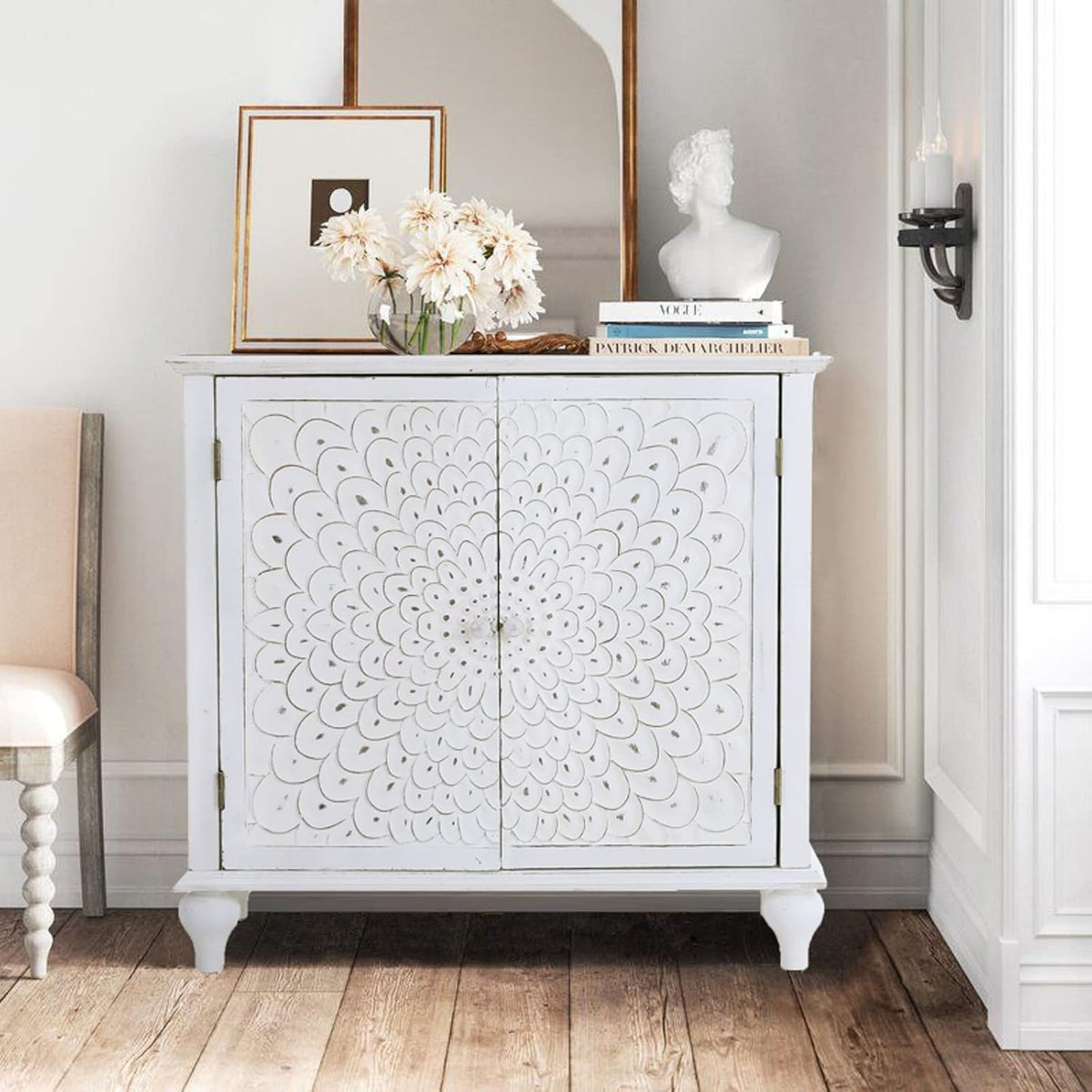White 2 Door Storage Cabinet A532