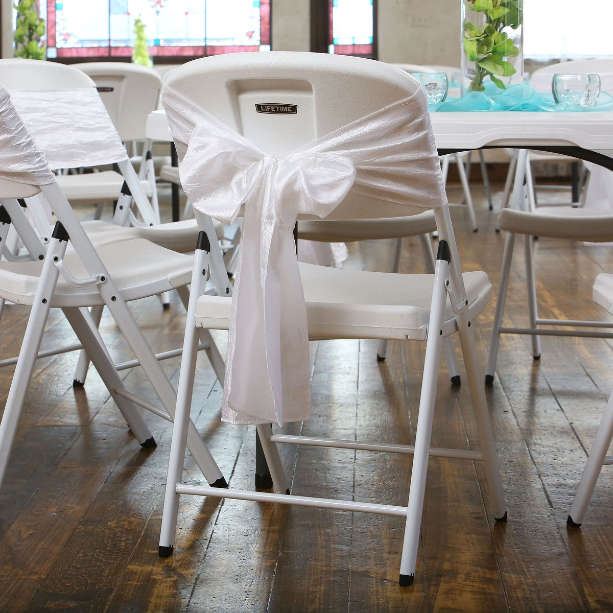 White Folding Chair Set of 4 Y7538