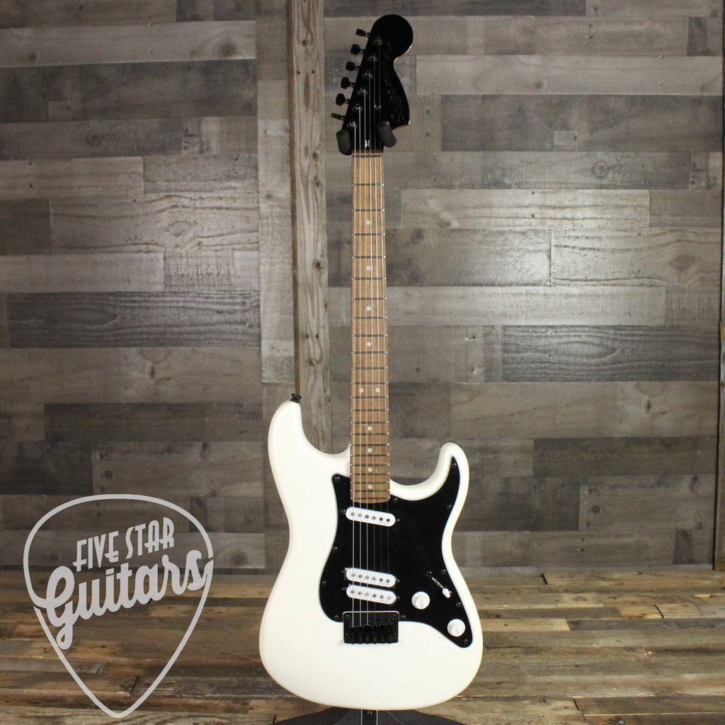 Pearl White Electric Guitar E86524