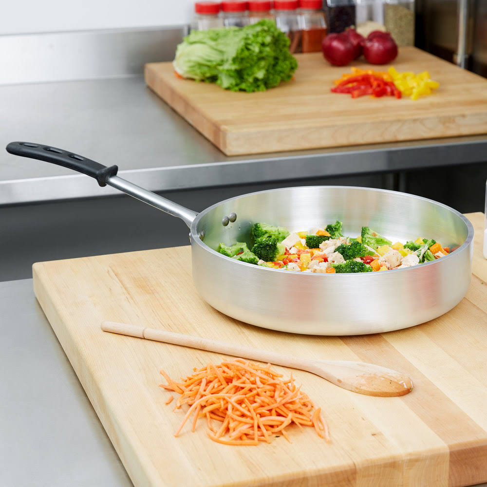 5 Quart Heavy Duty Saute Pan T9109