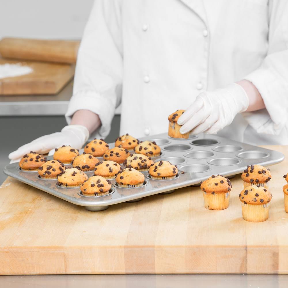 24 Cup 2.1 oz. Glazed Mini Muffin Pan J90541